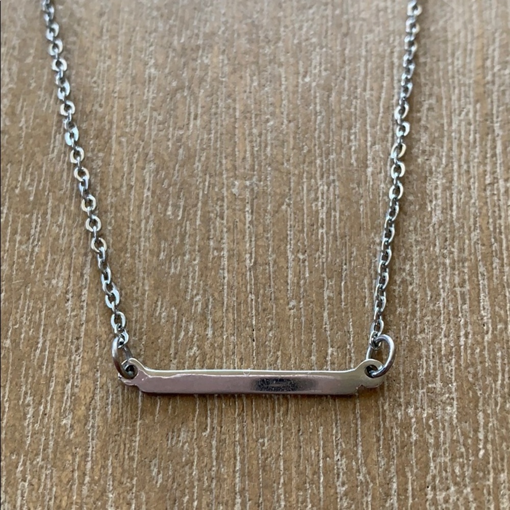 Silver bar necklace